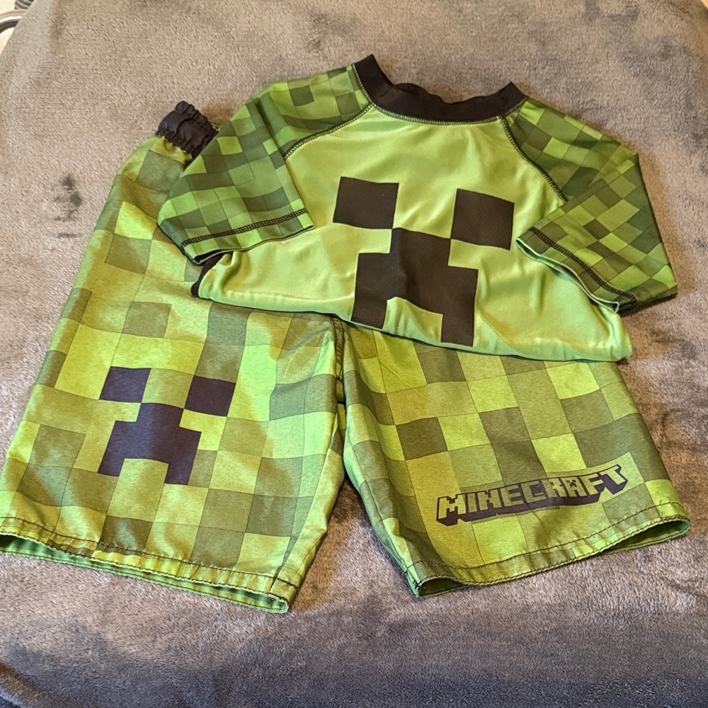 Minecraft Green Creeper Pajama Set
